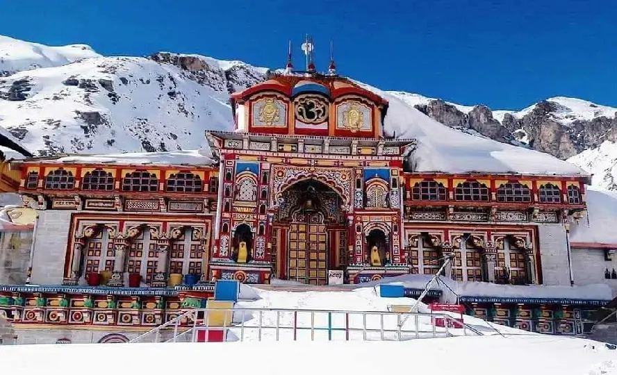 THE GLOREY OF BADRINATH TEMPLE